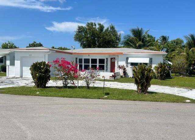 Property at 4220 NW 51st Ave, Lauderdale Lakes, FL 33319, 2 beds, 2 baths