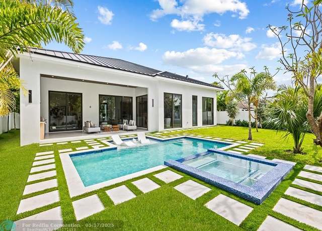 Property at 208 NE 23rd St, Wilton Manors, FL 33305, 3 beds, 3.5 baths