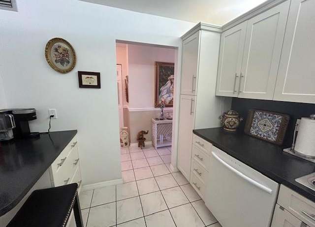 Property at 324 SE 10 St #207, Dania, FL 33004, 2 beds, 2 baths