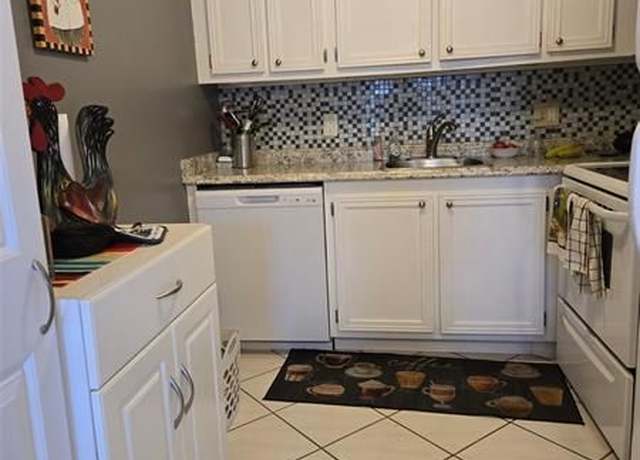 Property at 159 Newport J #159, Deerfield Beach, FL 33442, 2 beds, 1.5 baths