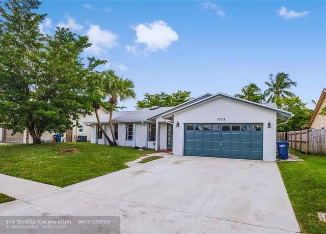 Property at 7278 NW 47th Pl, Lauderhill, FL 33319, 4 beds, 3 baths