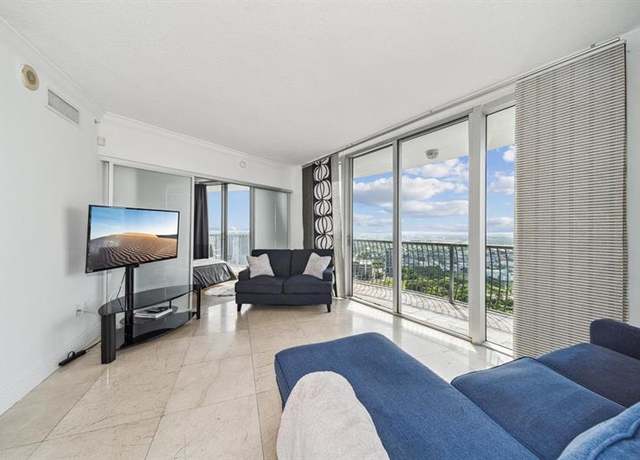 Property at 1750 N Bayshore Dr #4315, Miami, FL 33132, 2 beds, 2 baths