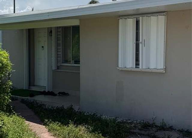 Property at 2633 NE 15th Ave, Pompano Beach, FL 33064, 3 beds, 2 baths