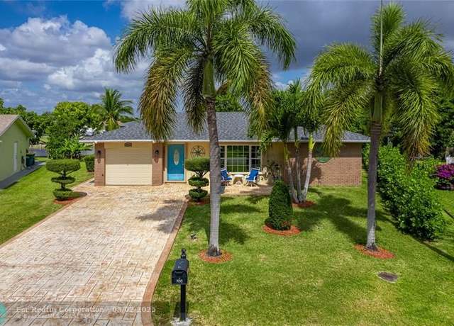 Property at 7013 NW 95th Ter, Tamarac, FL 33321, 2 beds, 2 baths