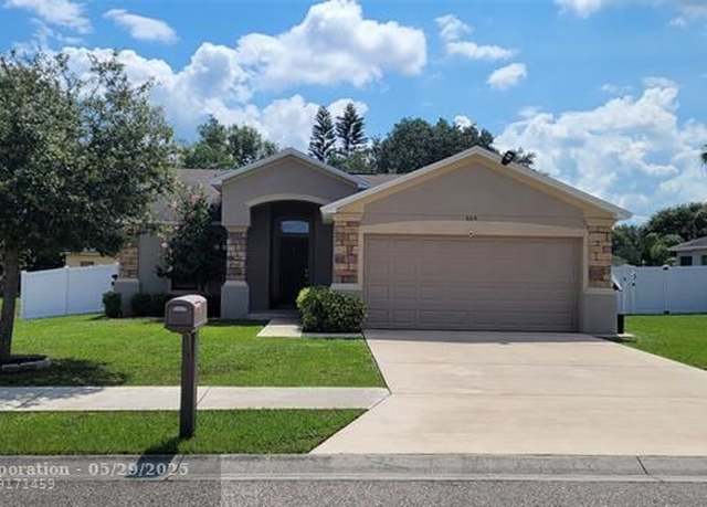 Property at 605 Valencia Ct, FL 33838, 3 beds, 2 baths