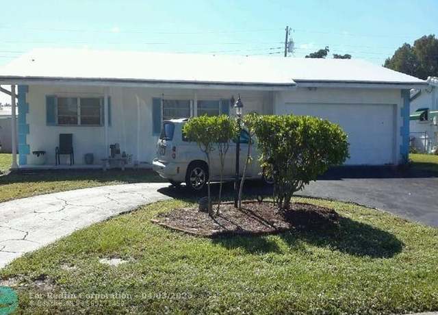 Property at 2120 NE 55th Ct, Fort Lauderdale, FL 33308, 3 beds, 2 baths
