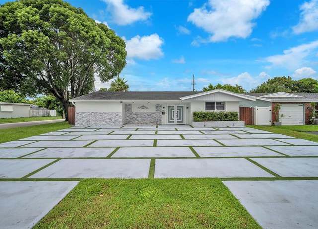 Property at 7845 Tropicana St, Miramar, FL 33023, 3 beds, 2 baths