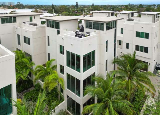 Property at 246 Garden Ct #246, Lauderdale By The Sea, FL 33308, 3 beds, 3 baths