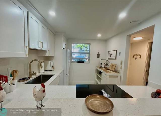 Property at 3060 Holiday Springs Blvd #102, Margate, FL 33063, 1 bed, 1.5 baths