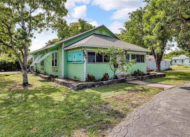 Property at 803 NE 3rd Ave, Pompano Beach, FL 33060, 3 beds, 2 baths