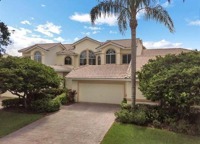 Property at 676 W Palm Aire Dr, Pompano Beach, FL 33069, 3 beds, 3.5 baths