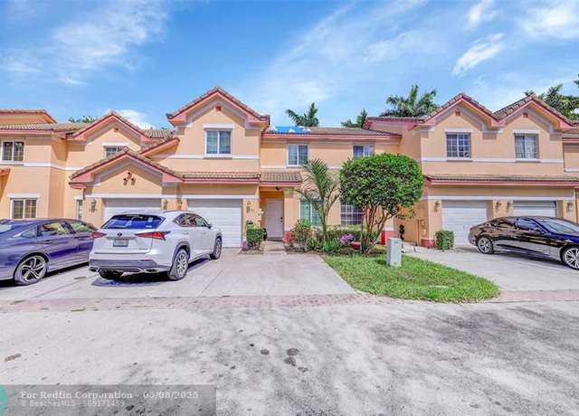 Property at 2333 SW 87, Miramar, FL 33025, 3 beds, 2.5 baths