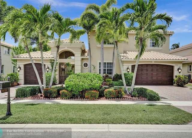 Property at 9737 Campi Dr, FL 33467, 5 beds, 4.5 baths