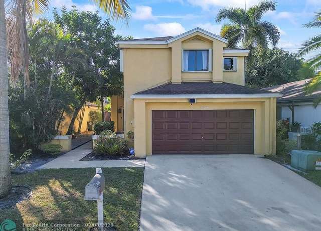 Property at 3620 NW 20th St, Coconut Creek, FL 33066, 3 beds, 2.5 baths