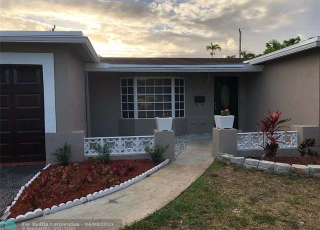 Property at 4280 NW 35th Ter, Lauderdale Lakes, FL 33309, 3 beds, 2 baths
