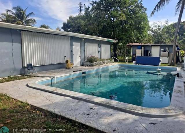 Property at 3820 SW 10th Ct, Fort Lauderdale, FL 33312, 4 beds, 2 baths