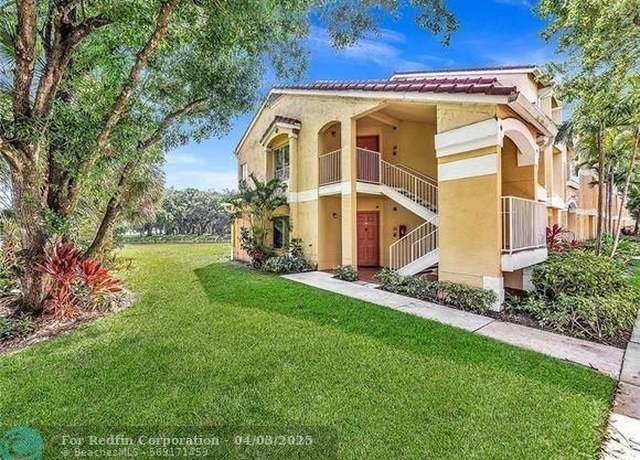 Property at 2667 NW 33rd St #2412, Oakland Park, FL 33309, 2 beds, 2 baths