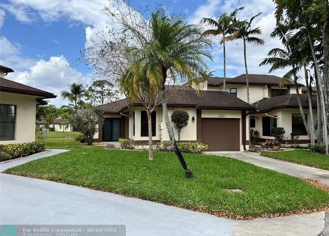 Property at 20925 S Boca Ridge Dr #20925, Boca Raton, FL 33428, 2 beds, 2 baths