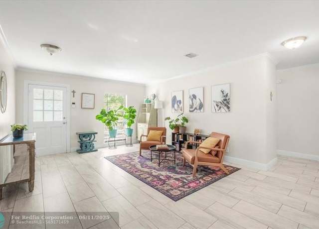 Property at 2428 NW 98th Ln, Coral Springs, FL 33065, 4 beds, 2 baths