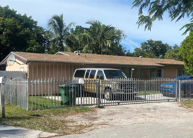 Property at 427 NE 160th St, Miami, FL 33162, 3 beds, 2 baths