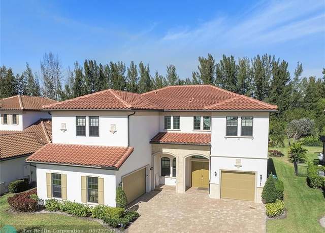 Property at 9245 W Parkland Bay Trl, Parkland, FL 33076, 5 beds, 5 baths