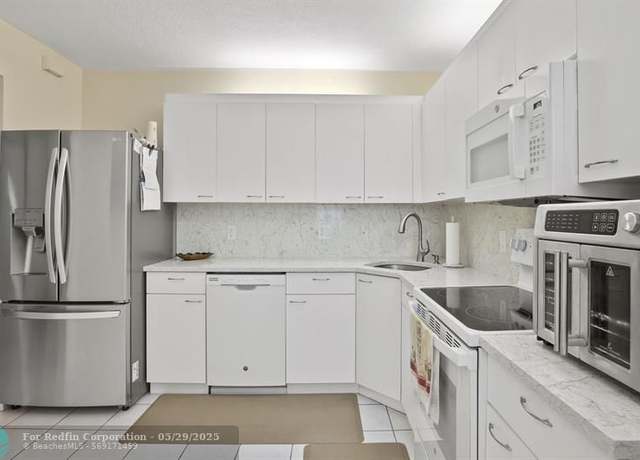 Property at 4161 Coral Tree Cir #362, Coconut Creek, FL 33073, 2 beds, 2 baths