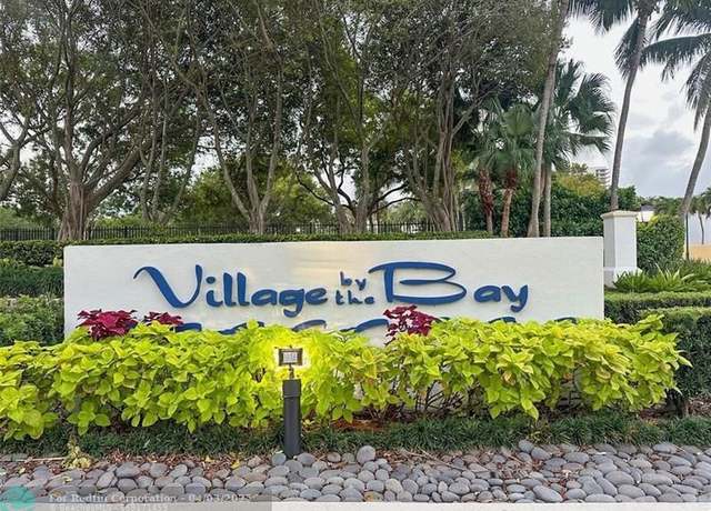 Property at 3165 NE 184th St #6105, Aventura, FL 33160, 2 beds, 2 baths