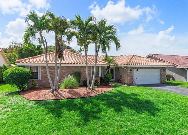 Property at 5064 NW 66th Ln, Coral Springs, FL 33067, 4 beds, 2 baths