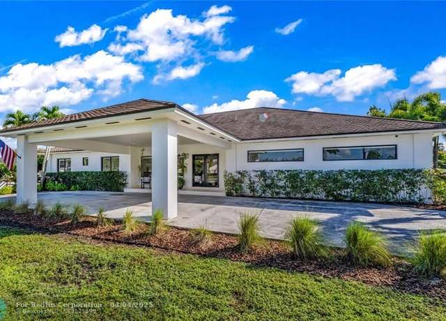 Property at 15880 SW 252nd St, Homestead, FL 33031, 5 beds, 3.5 baths