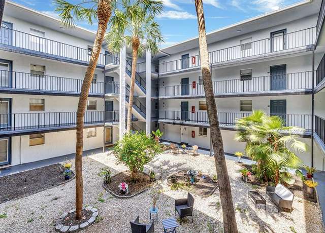 Property at 2800 Somerset Dr Unit 218j, Lauderdale Lakes, FL 33311, 2 beds, 2 baths