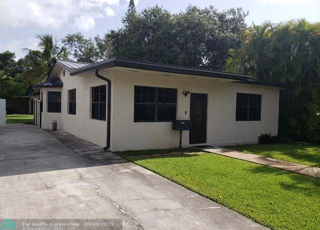 Property at 2411 Adams St, Hollywood, FL 33020, 3 beds, 2 baths