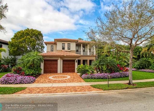 Property at 9537 Cinnamon Ct, Parkland, FL 33076, 4 beds, 3 baths