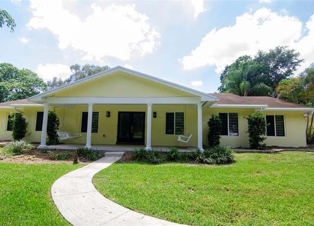 Property at 1765 SW 112th Ave, Davie, FL 33325, 4 beds, 3 baths