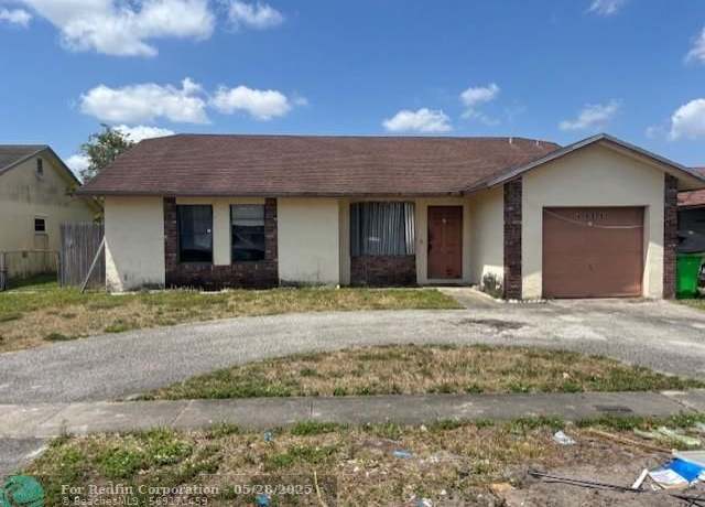 Property at 4959 NW 91st Ter, Sunrise, FL 33351, 3 beds, 2 baths