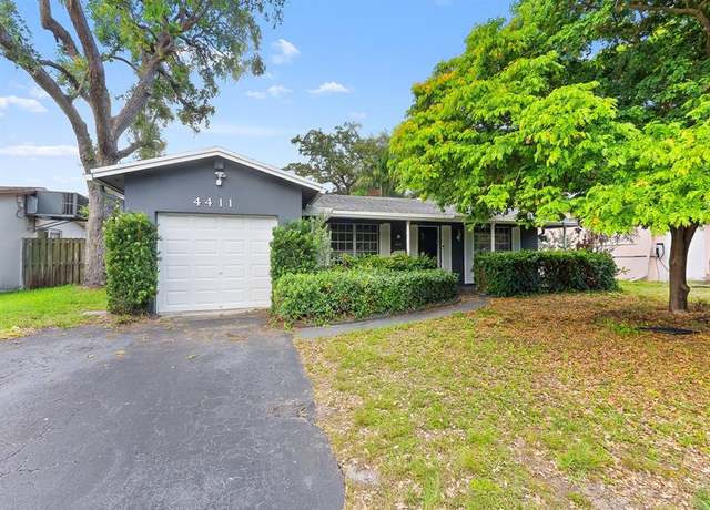 Property at 4411 Thomas St, Hollywood, FL 33021, 3 beds, 2 baths