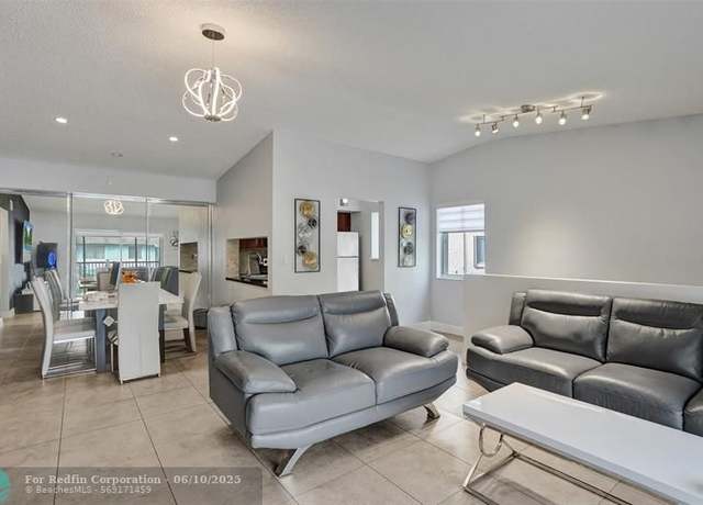 Property at 2725 S Oakland Forest Dr #202, Oakland Park, FL 33309, 2 beds, 2 baths