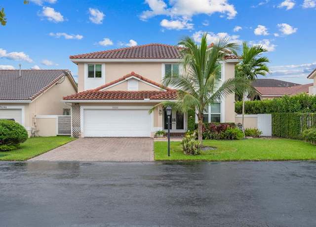 Property at 15256 SW 108th Ter, Miami, FL 33196, 4 beds, 2.5 baths