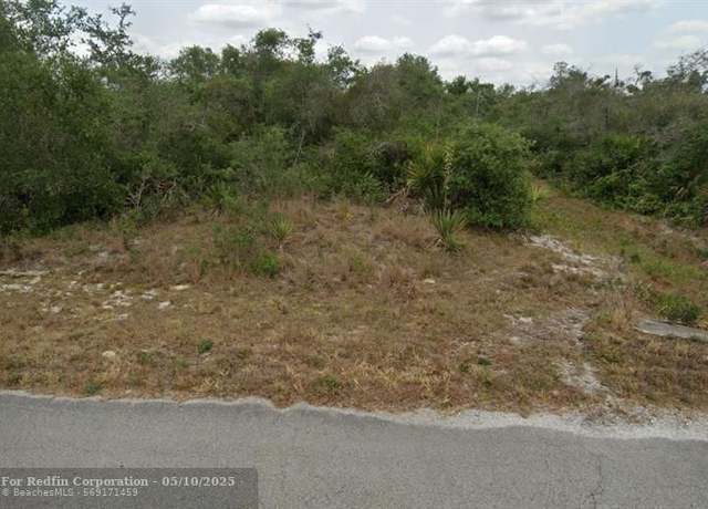 Property at 6148 Virtudes St, FL 33872
