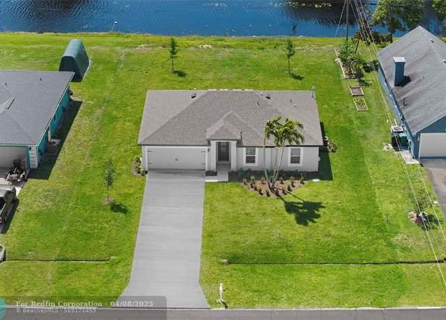 Property at 1597 SE Berkshire Blvd, Port St. Lucie, FL 34952, 3 beds, 2 baths