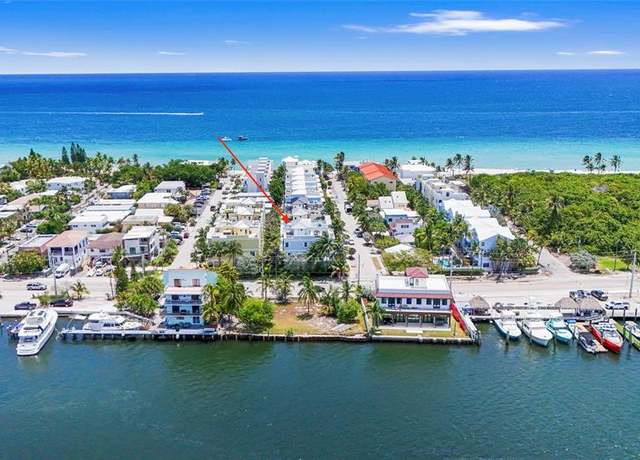Property at 347 Oak St Unit B1, Hollywood, FL 33019, 5 beds, 4 baths