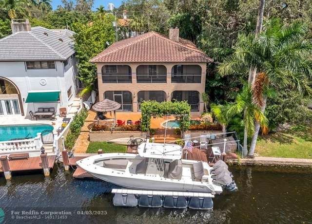 Property at 1417 Ponce De Leon Dr, Fort Lauderdale, FL 33316, 4 beds, 2.5 baths