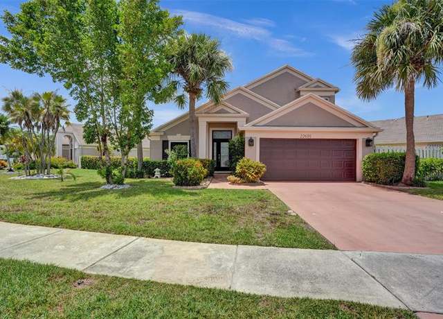 Property at 22601 Middletown Dr, Boca Raton, FL 33428, 3 beds, 2.5 baths