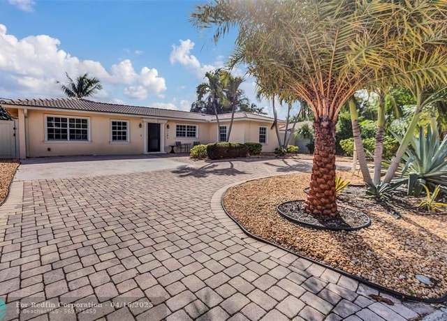 Property at 1062 SE 22nd Ave, Pompano Beach, FL 33062, 5 beds, 3 baths