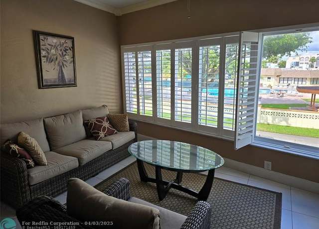 Property at 4270 NW 40th St #201, Lauderdale Lakes, FL 33319, 2 beds, 2 baths