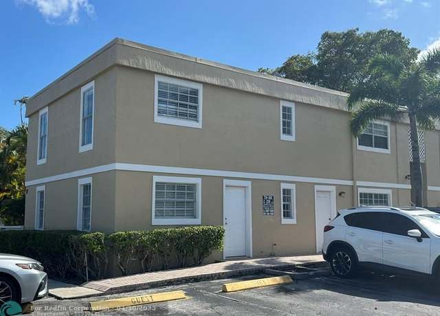 Property at 317 SE 11th Ave Unit D, Pompano Beach, FL 33060, 3 beds, 2 baths