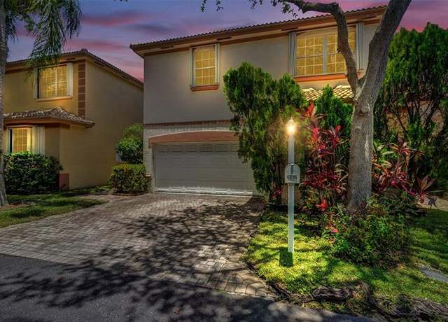 Property at 1251 Hayes, Hollywood, FL 33019, 3 beds, 2.5 baths
