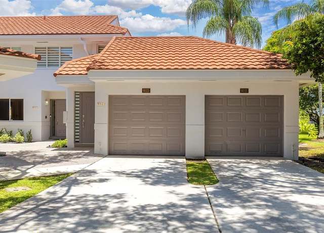 Property at 9321 NW 9th Pl #9321, Plantation, FL 33324, 3 beds, 2 baths