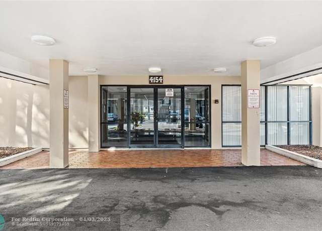 Property at 4154 Inverrary Dr #403, Lauderhill, FL 33319, 2 beds, 2 baths