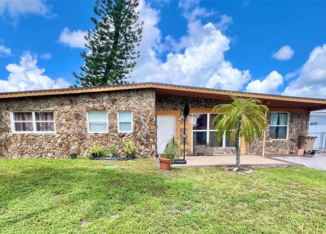 Property at 5751 SW 54th Ave, Davie, FL 33314, 4 beds, 2 baths