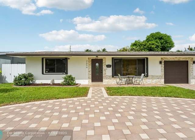 Property at 2654 Tarpon Dr, Miramar, FL 33023, 2 beds, 1 bath